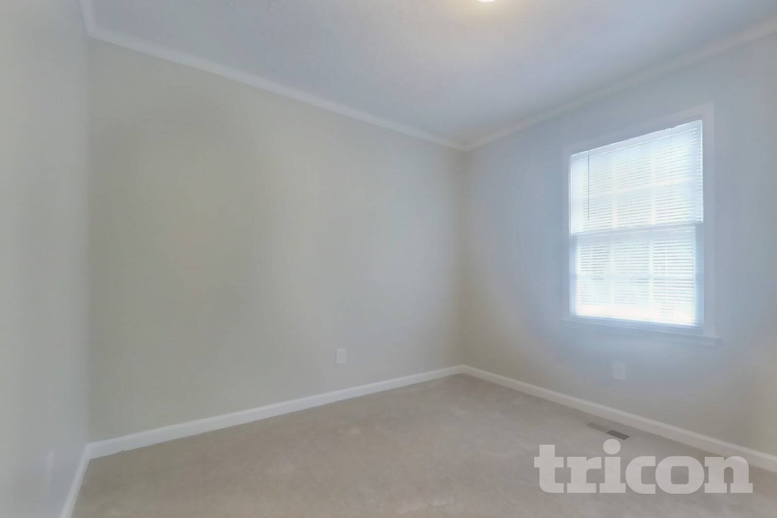 Building Photo - 297 N Briar Ridge