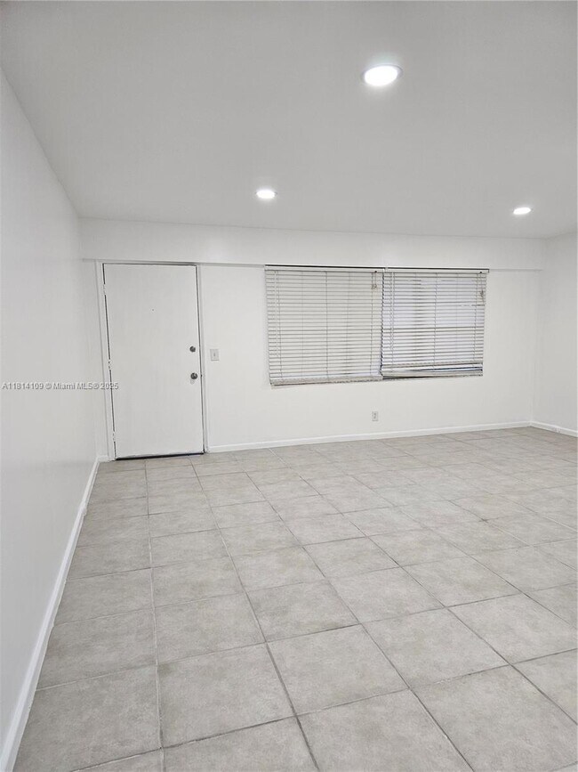 Building Photo - 251 SW 132nd Way