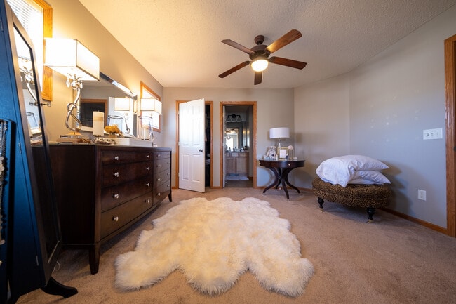 Building Photo - 10803 Kingsfield Ln