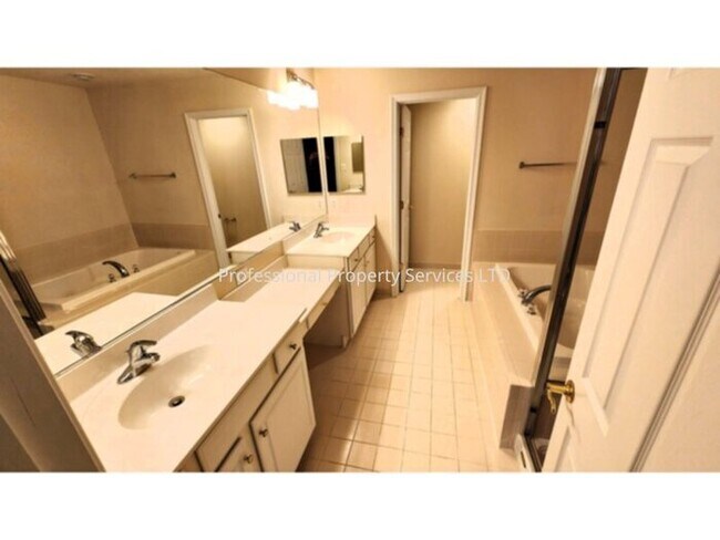 Building Photo - Price Correction! Luxury Townhome In The Villages Of Urbana