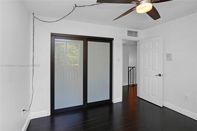 Building Photo - 12340 SW 20th Terrace