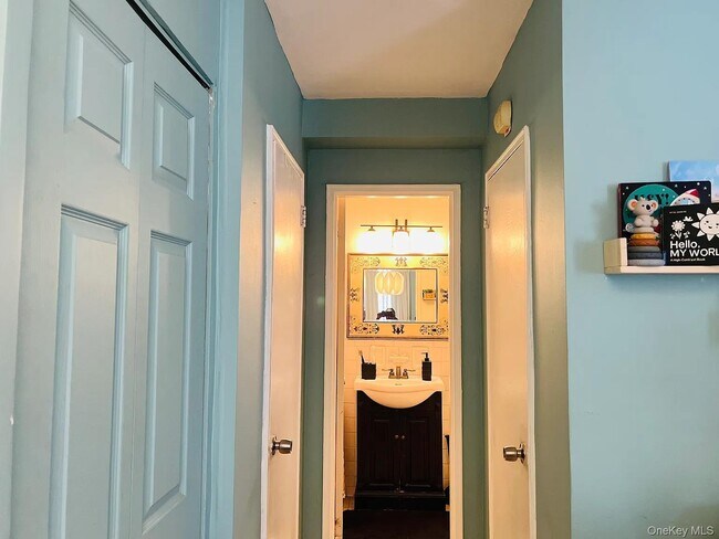 Building Photo - 54-44 Little Neck Pkwy