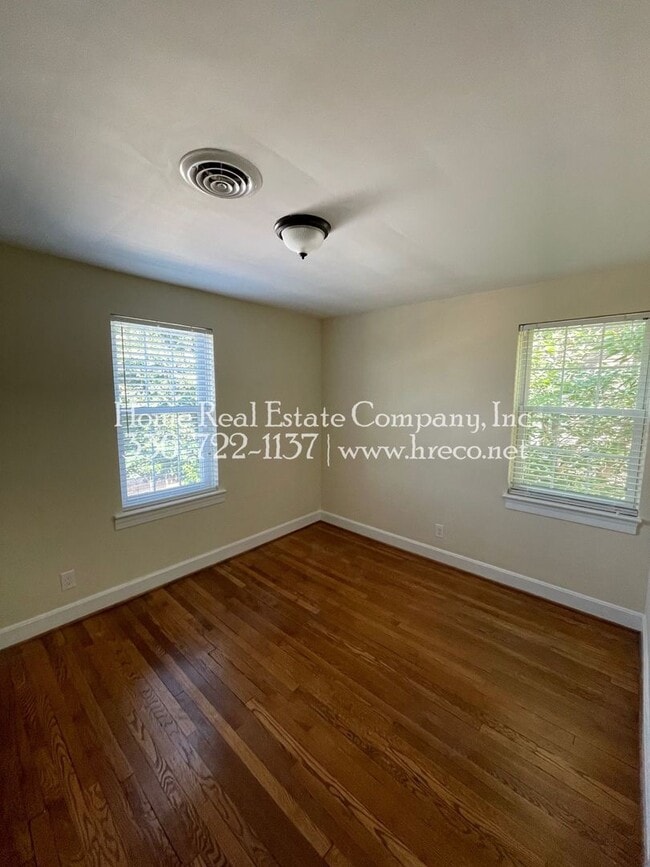 Building Photo - 116 S Marshall St