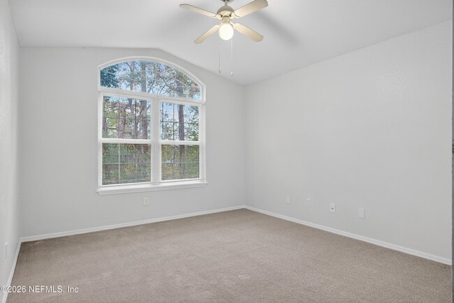 Building Photo - 13810 Sutton Park Dr N