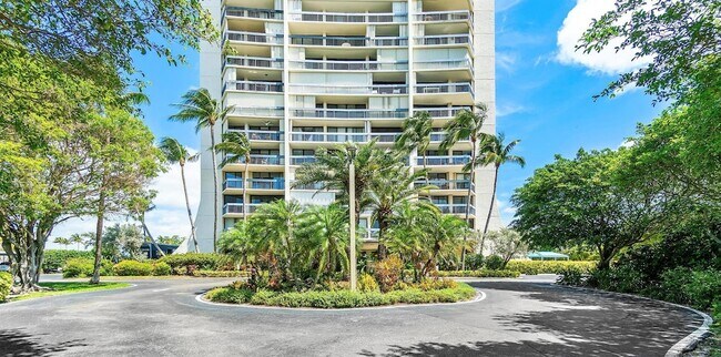 Building Photo - 2400 Presidential 204 Way