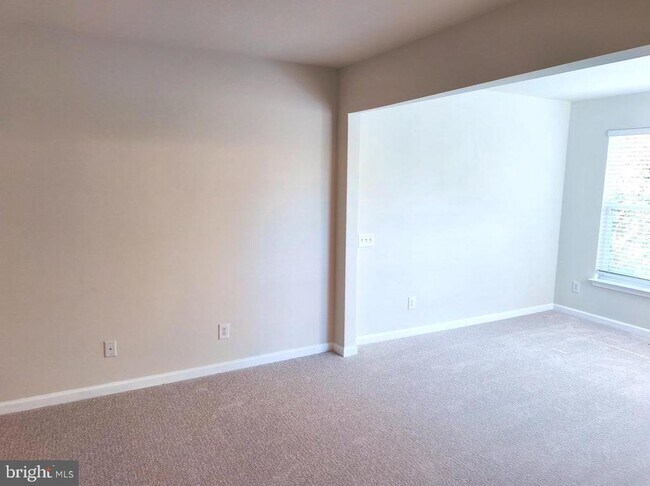 Building Photo - 22520 Highcroft Terrace