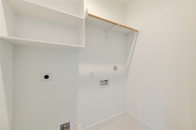 Building Photo - 4041 Buck St