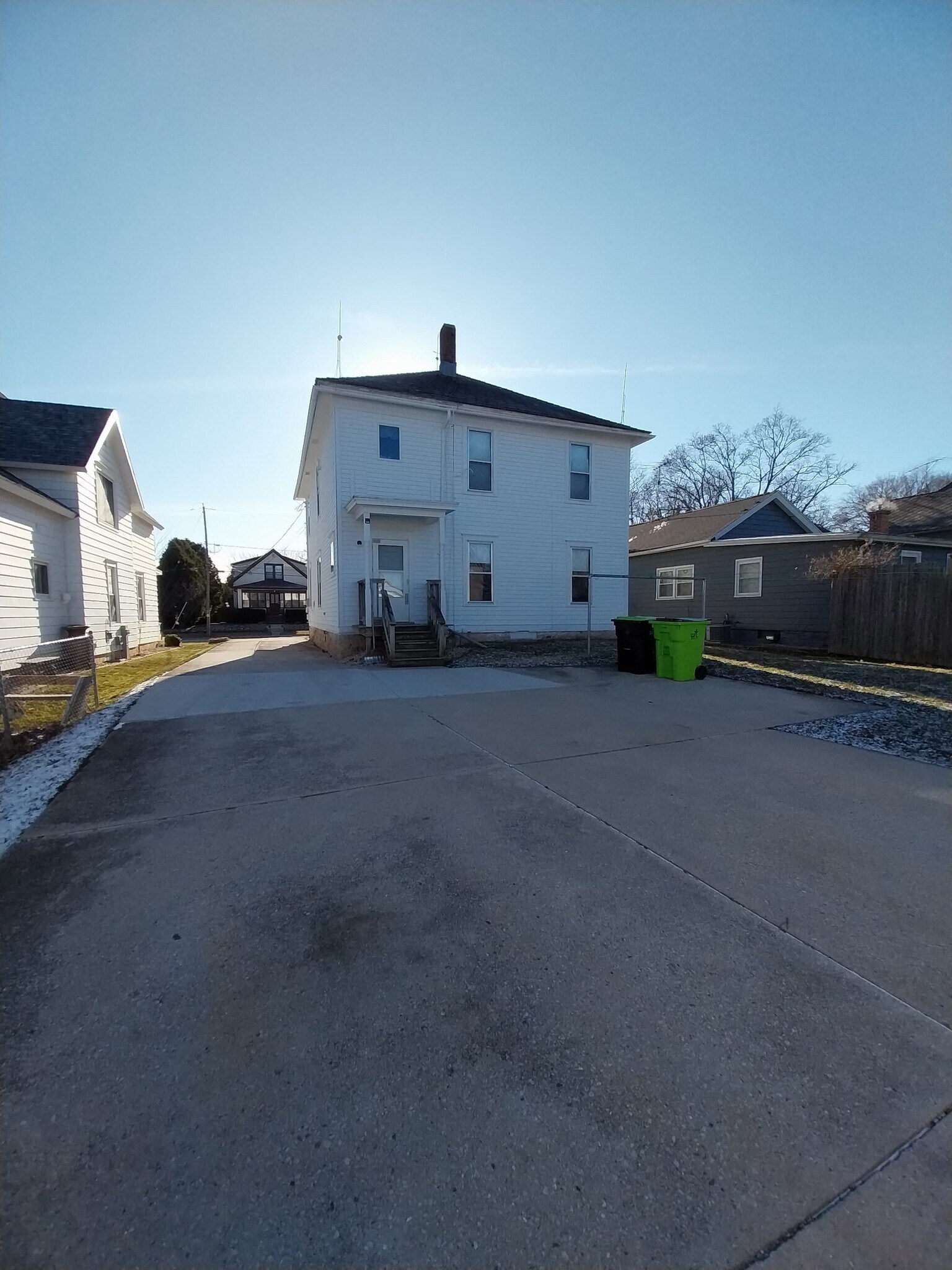 Back entrance - 48 Baldwin St