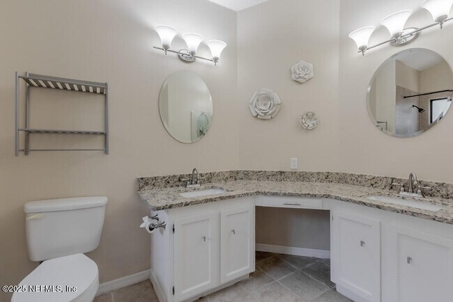 Building Photo - 3331 Ashridge Dr