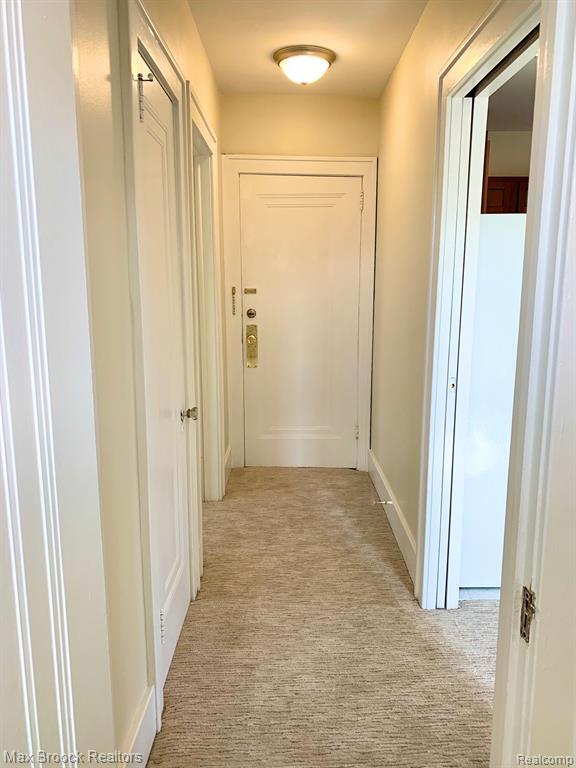 Building Photo - 156 N Worth St