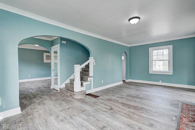 Building Photo - 420 N Irvington Ave