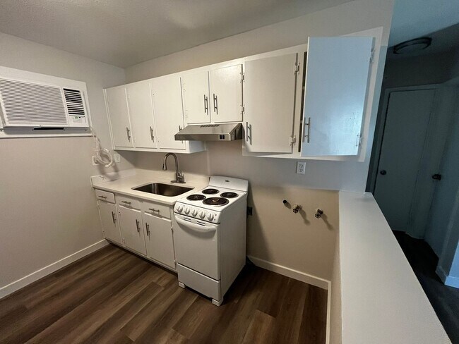 Building Photo - Spaces You’ll Love Coming Home To