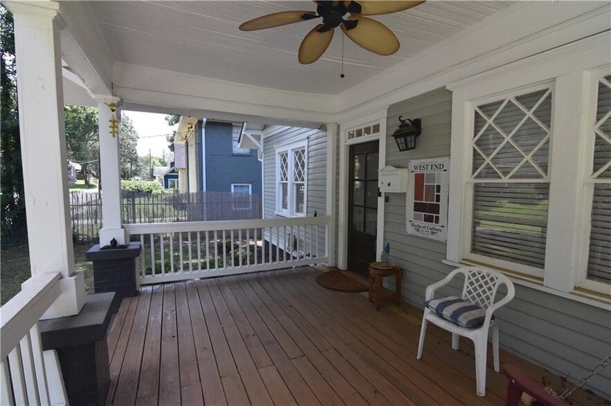 Building Photo - 375 Atwood St SW