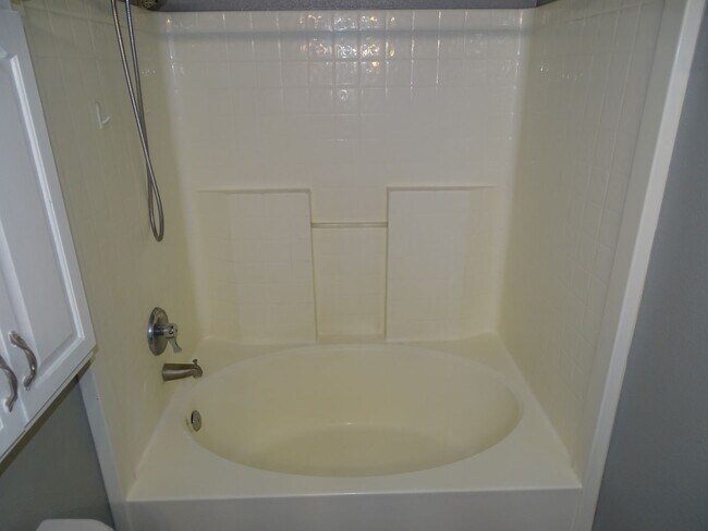 Building Photo - 3 Bedroom Single Story Northwest Vegas Home