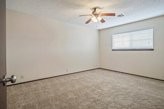 Building Photo - 3617 Wynn Cir