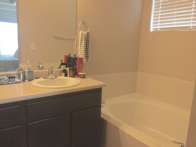 Building Photo - Start Your Summer off Right with Space in ...