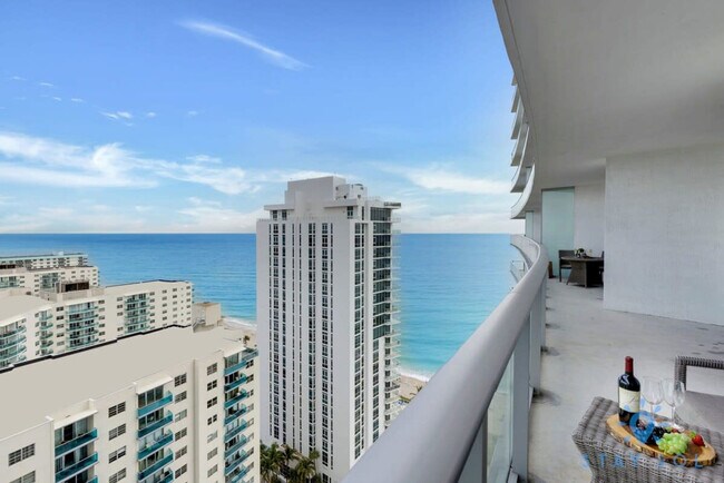 Building Photo - 4111 S Ocean Dr
