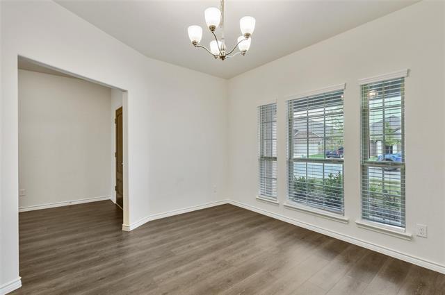 Building Photo - 500 Cowboy Wy