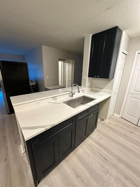 Building Photo - 5455 Vineland Rd