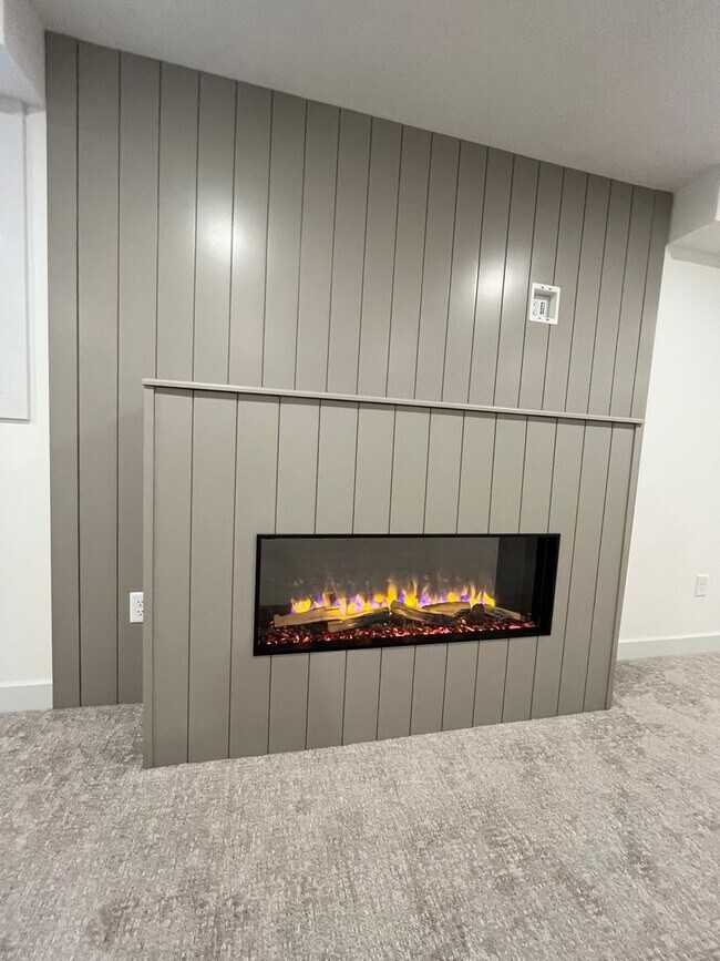 Building Photo - 3 Bed/3 Bath Twinhome in Brandon, SD!