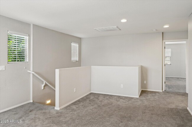 Building Photo - 269 N Scott Dr