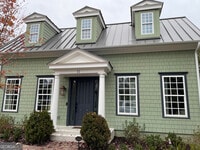 Building Photo - 11 Bourbon St