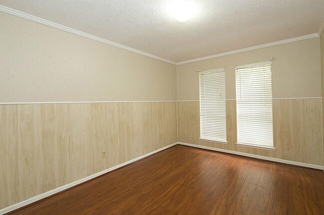 Building Photo - 3107 Wagon Trail Dr