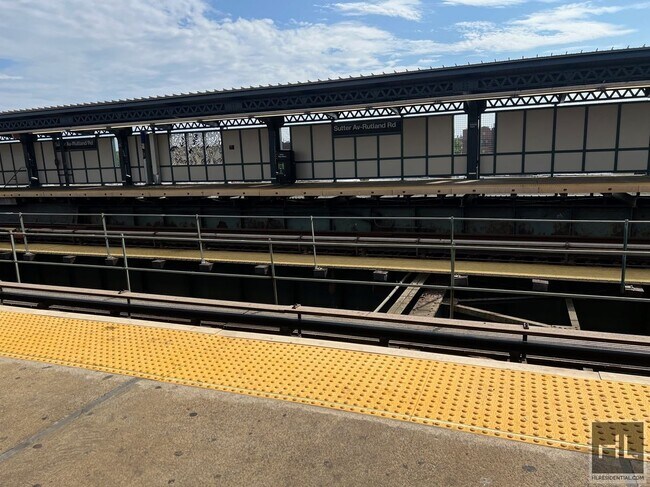 Building Photo - ROCKAWAY PARKWAY