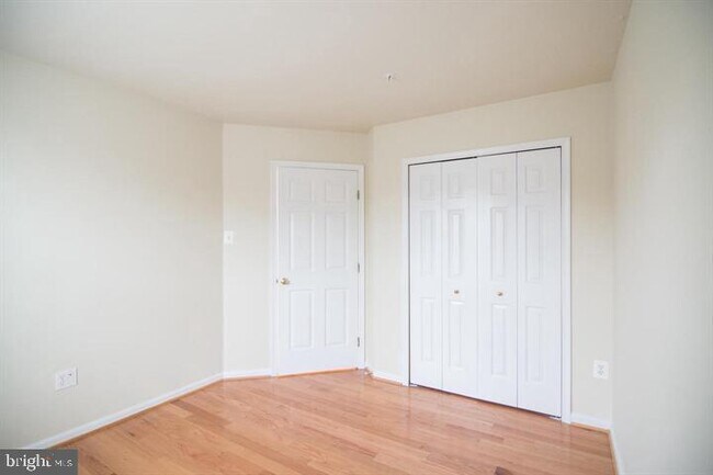 Building Photo - 10708 Croydon Ct