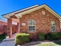 Building Photo - 3628 S Mirror St