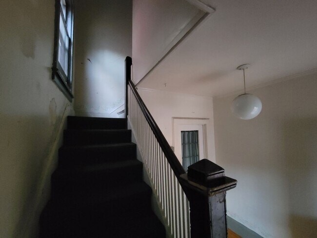 Building Photo - 442 Meigs-VR