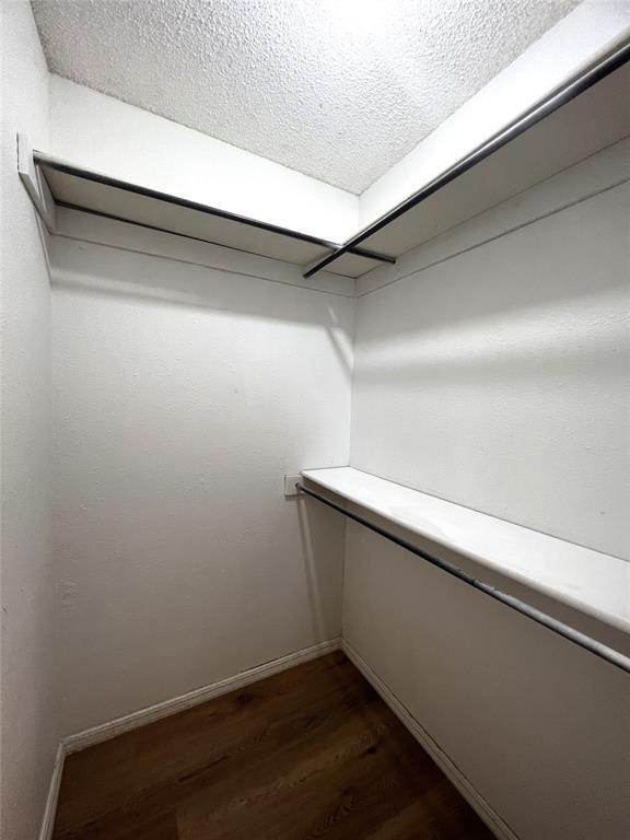Building Photo - 1024 S Highland Dr