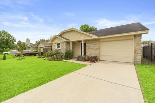 Building Photo - 3467 Overcross Dr