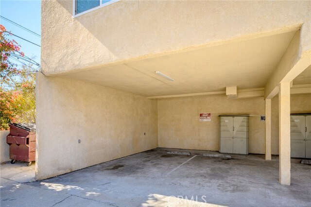 Building Photo - 309 Sinclair Ave