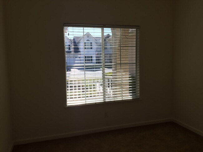 Building Photo - Buchanan Area Home with large yard Availab...
