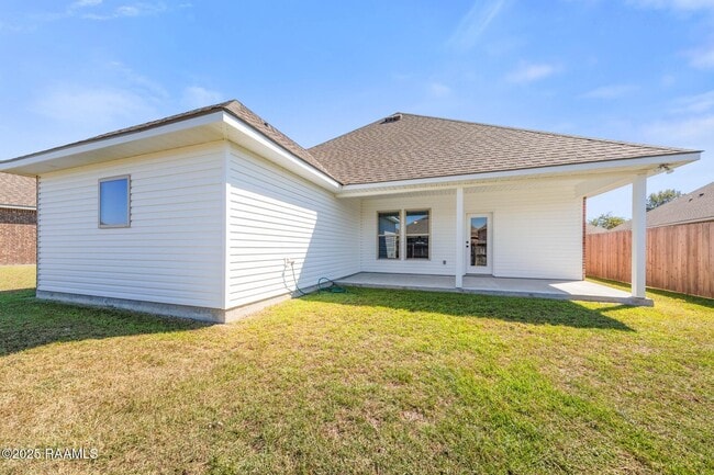 Building Photo - 207 Barnsley Dr