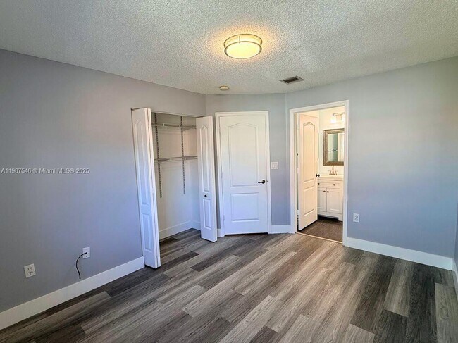 Building Photo - 11612 NW 51st Terrace