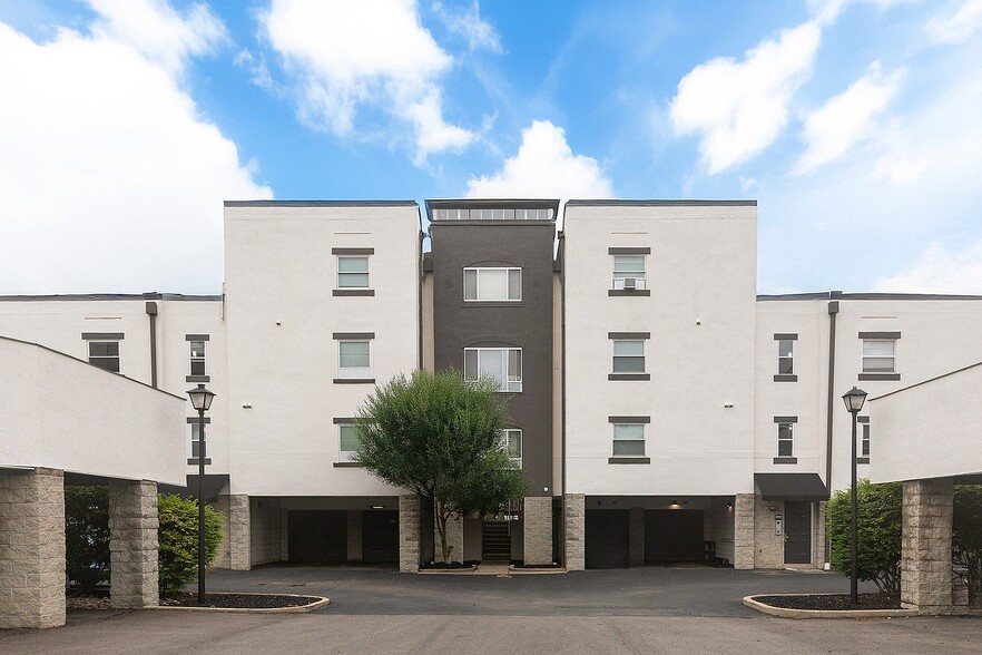 Exteriors - Market Mohawk Apartments