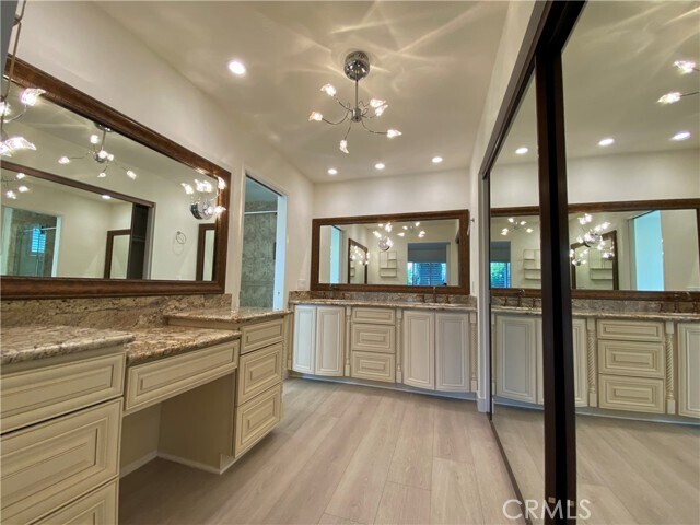 Building Photo - 2072 Maverick Cir