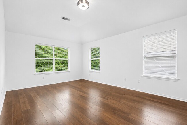 Building Photo - 174 E Spindle Tree Cir