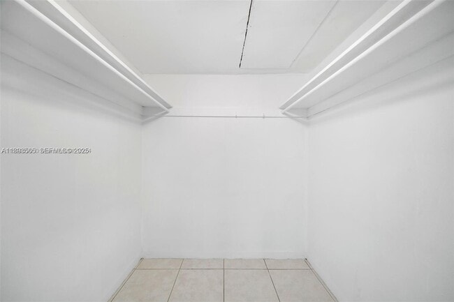 Building Photo - 3301 NE 5th Ave