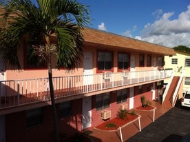 Building Photo - 3761 SW 59th Terrace