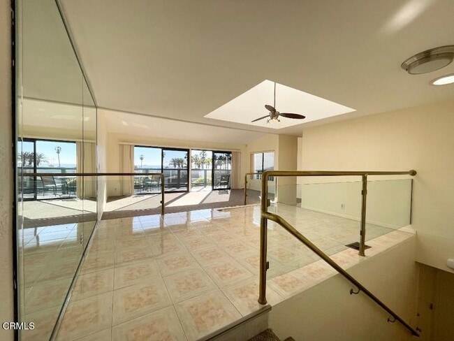 Building Photo - 127 Seaspray Way