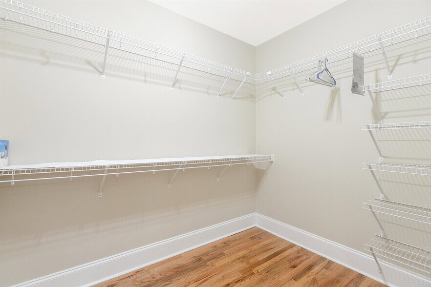 Building Photo - 3026 Adiron Way