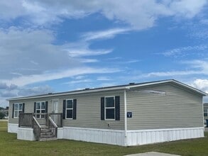 Building Photo - 521 Milan Ave