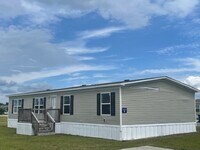 Building Photo - 521 Milan Ave