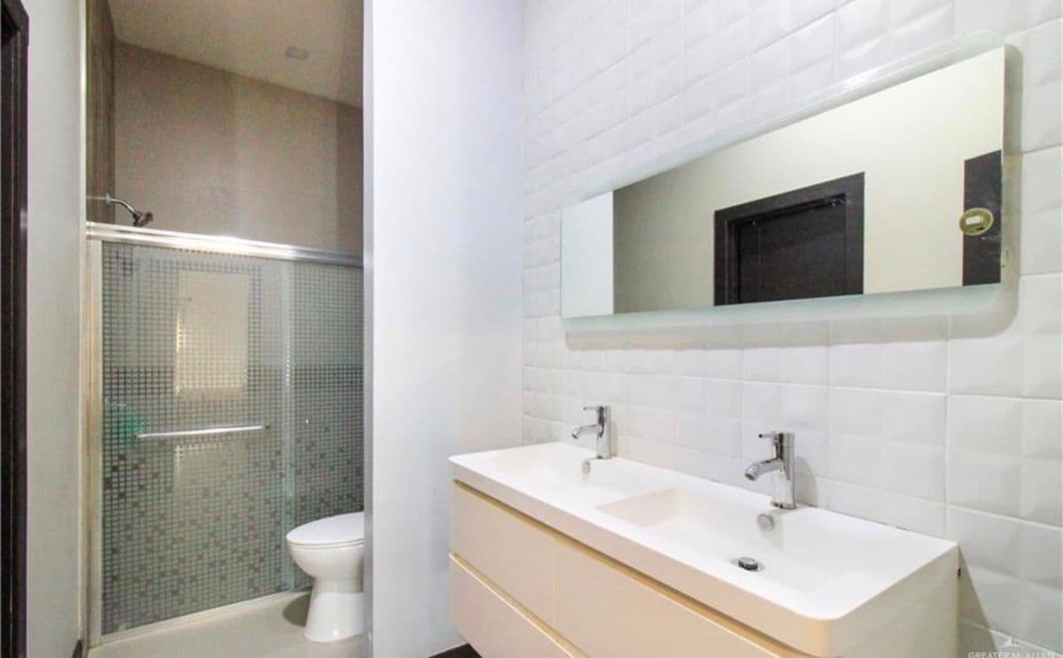 Building Photo - 800 New Orleans Cir