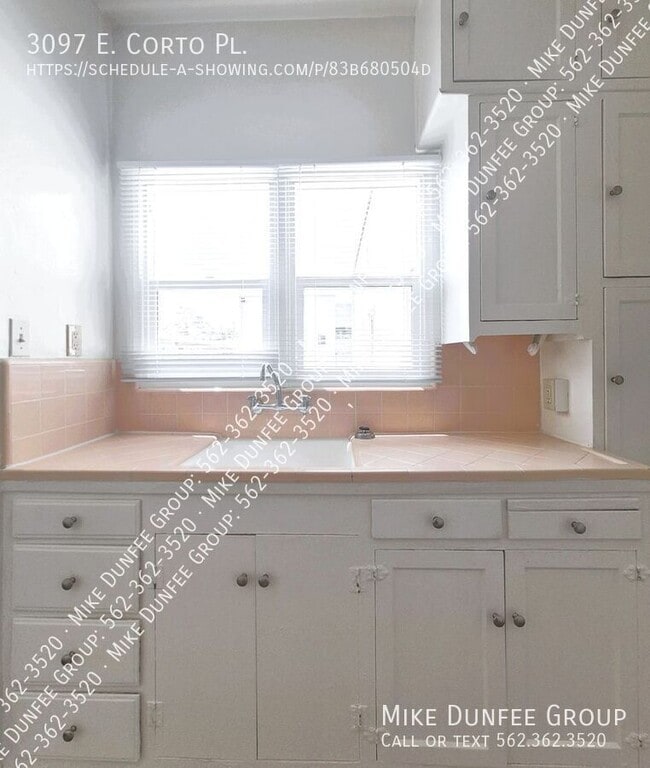 Building Photo - 3097 E Corto Pl