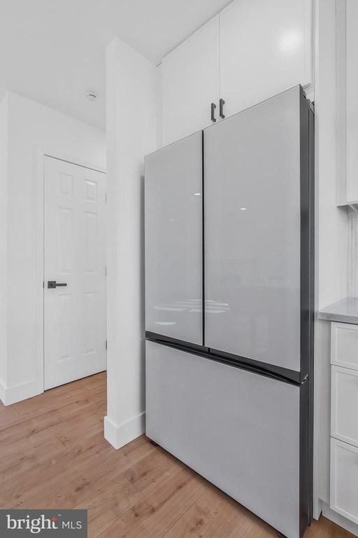 Building Photo - 6810 Weaver Ave