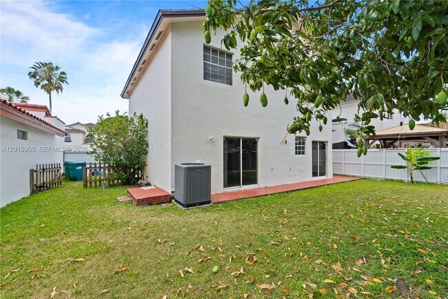 Building Photo - 15345 SW 63rd Ter